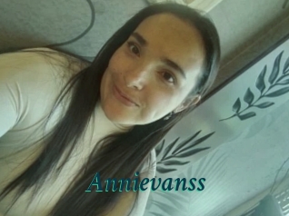 Annievanss