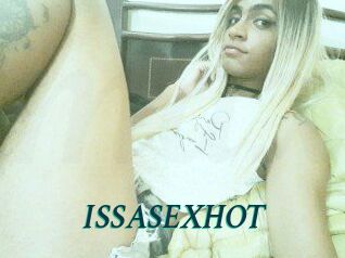 ISSASEXHOT