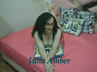Julia_Amber