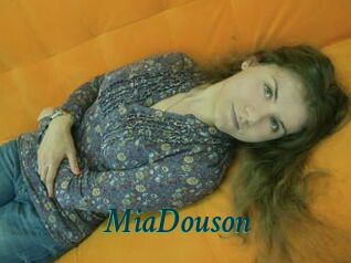 MiaDouson