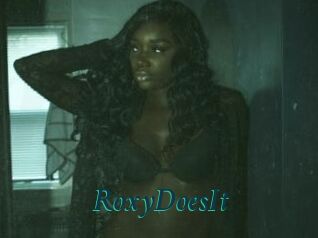 RoxyDoesIt